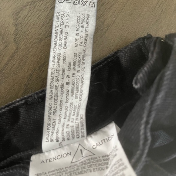 Zara basic’s Black Denim Skirt Sz S - Picture 3 of 3